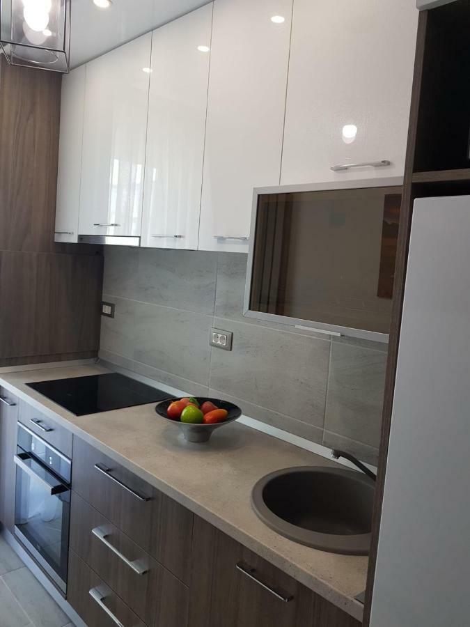 Ranya Apartments Alezzi Beach Resort นาโวดาริ ภายนอก รูปภาพ